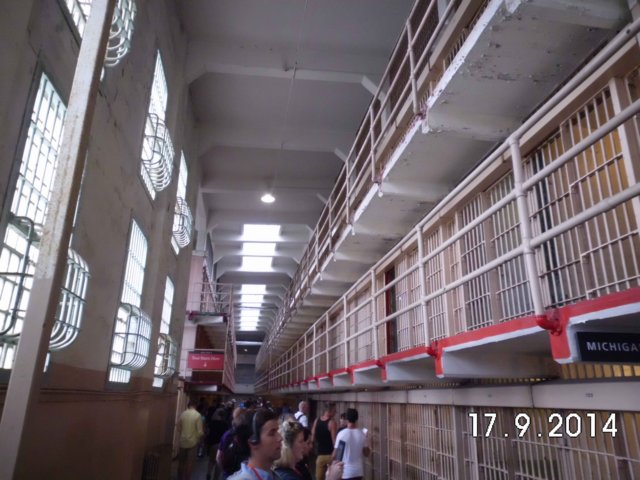 alcatraz11.jpg